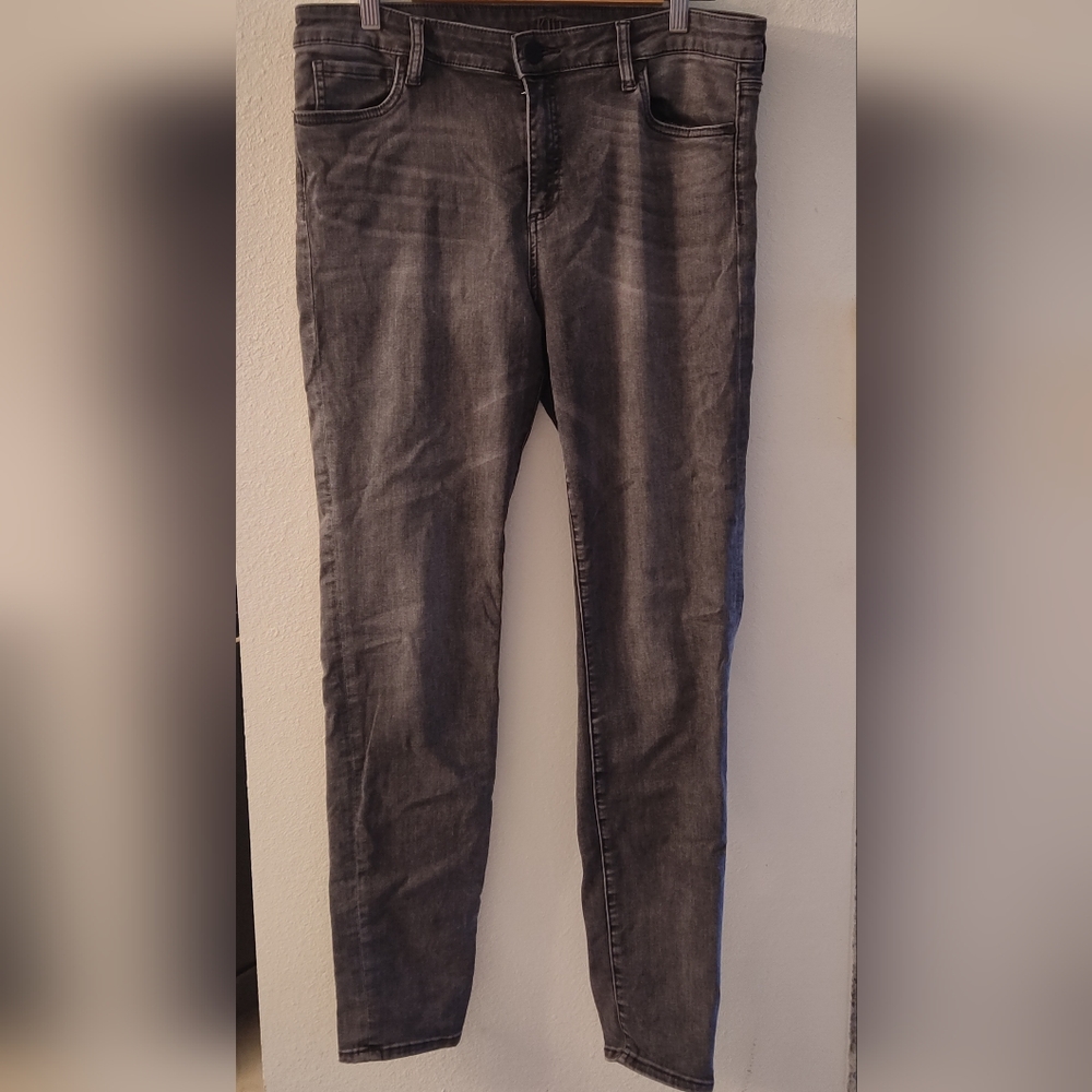 Kut From the Kloth Black Boyfriend Jeans in 14